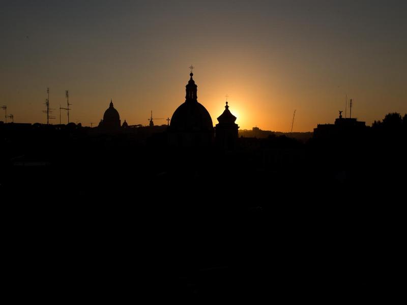 Relais Arco Della Pace image