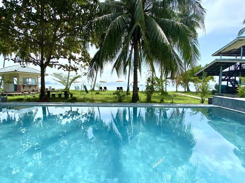 Koh Mook Riviera Beach Resort