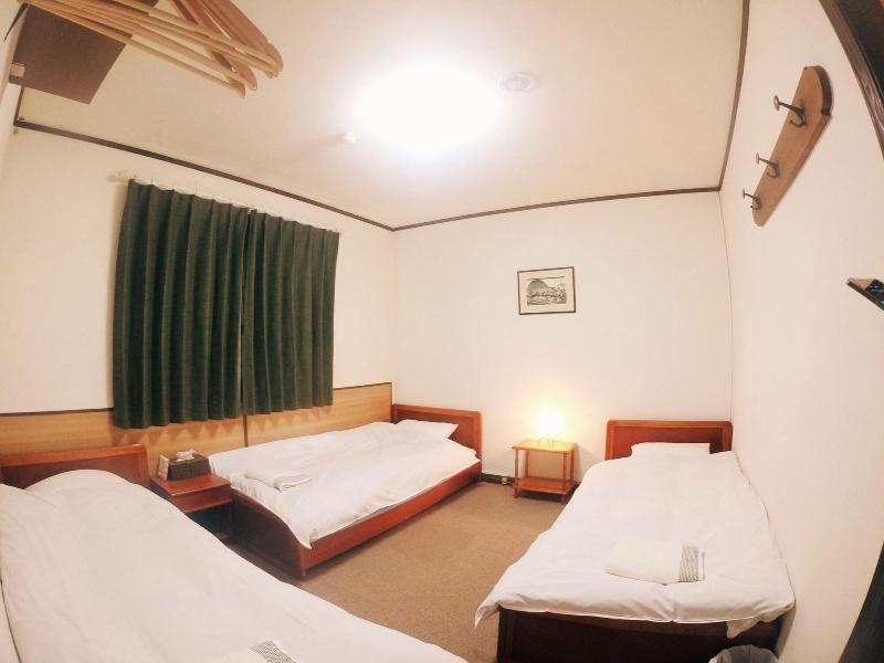 Madarao Mountain Lodge image