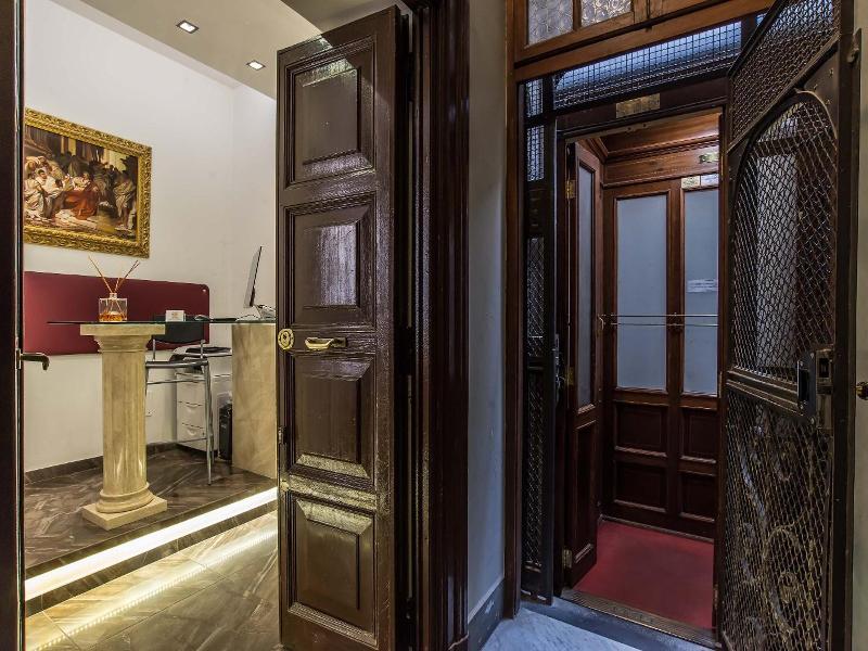 Pantheon Caesar Relais image