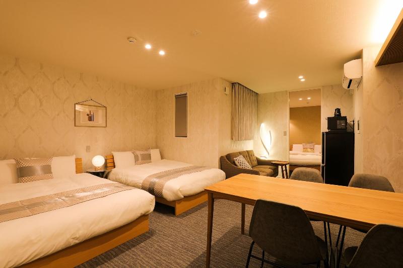 Grand Base Gion