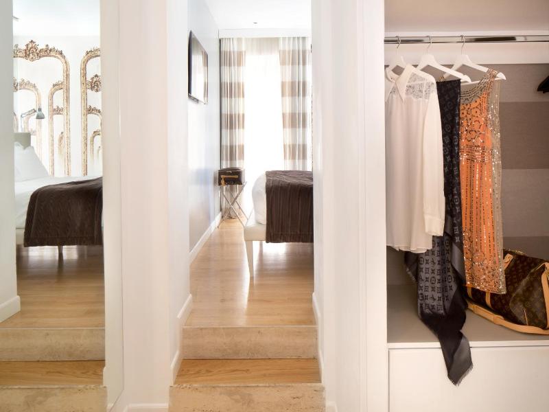 Via Del Corso Home image