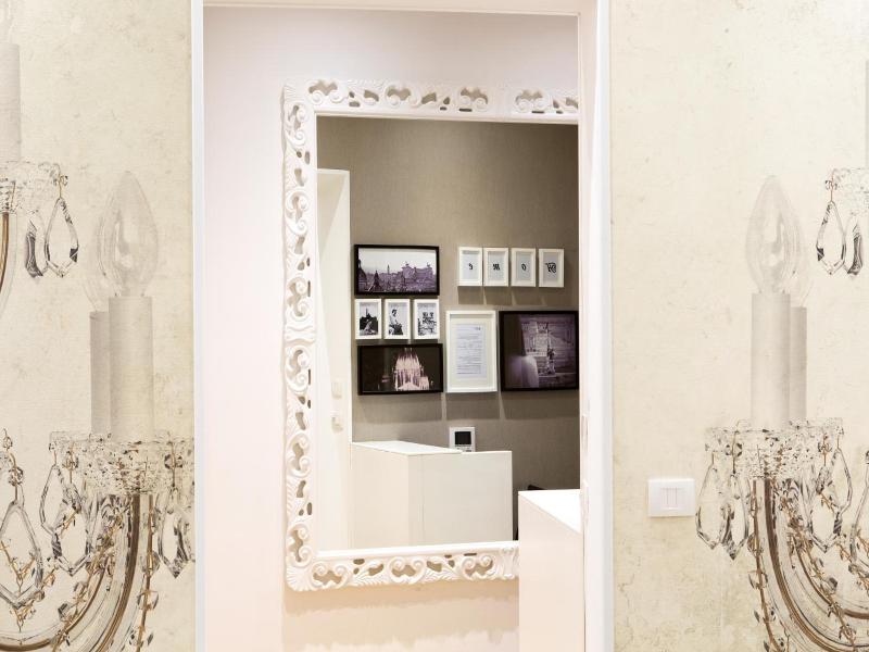 Via Del Corso Home image