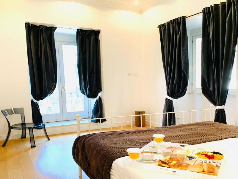 Via Del Corso Home image