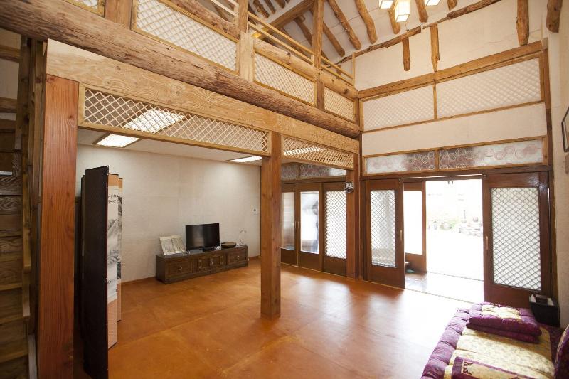 The Hanok image