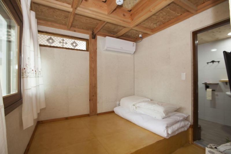 The Hanok image