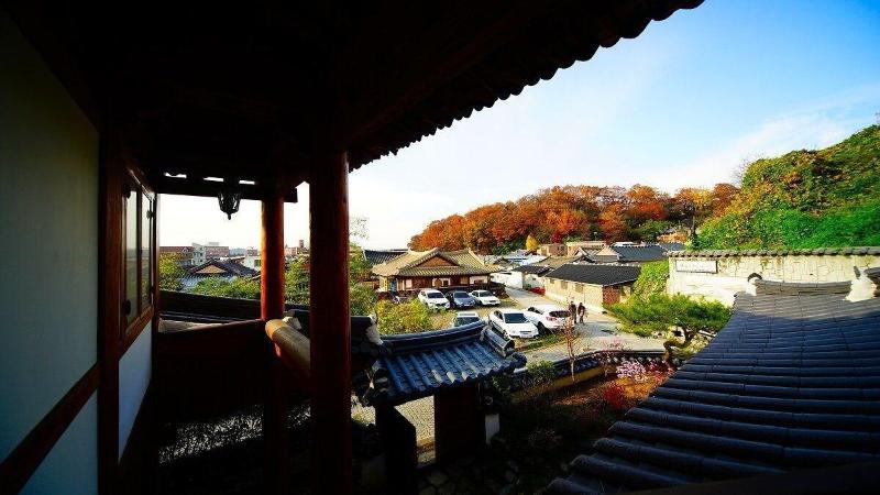 Jeonju Gwigeoraesa Hanok Stay image
