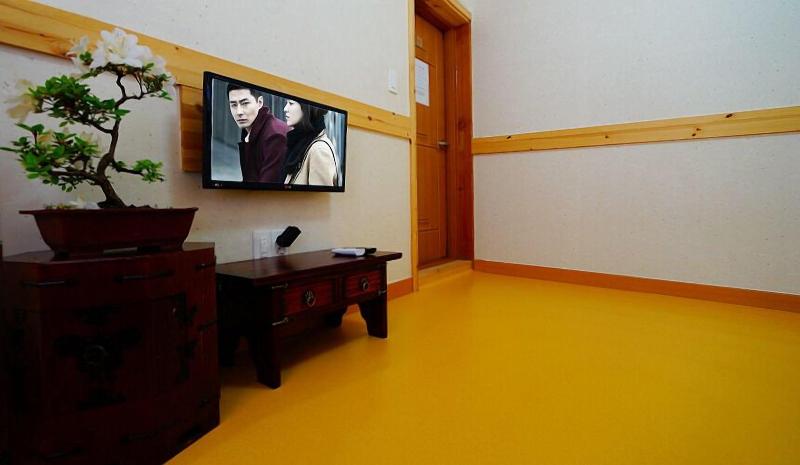 Beautiful House Hanok Stay image