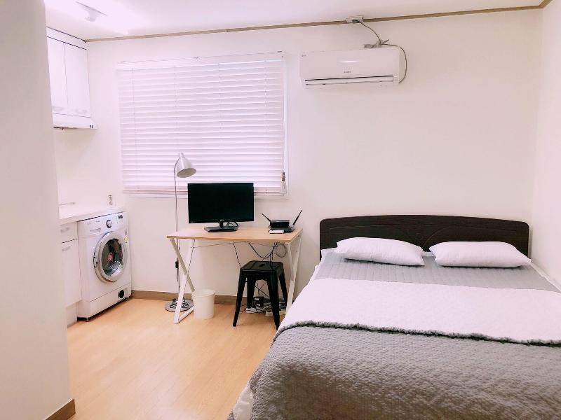 Sarang Guesthouse Dongdaemun image