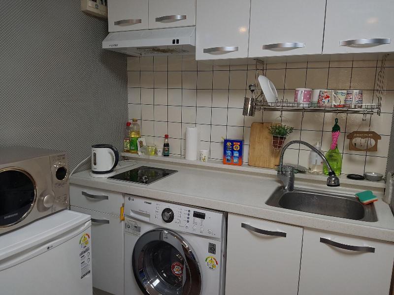 Sarang Guesthouse Dongdaemun image