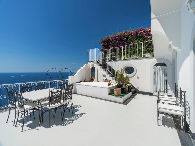 Villa Magia image
