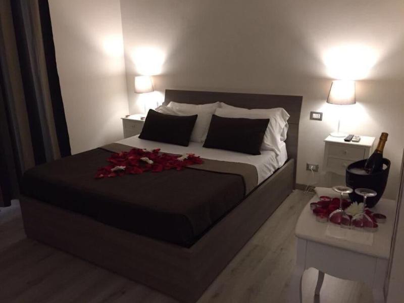 Angolo Di Roma image