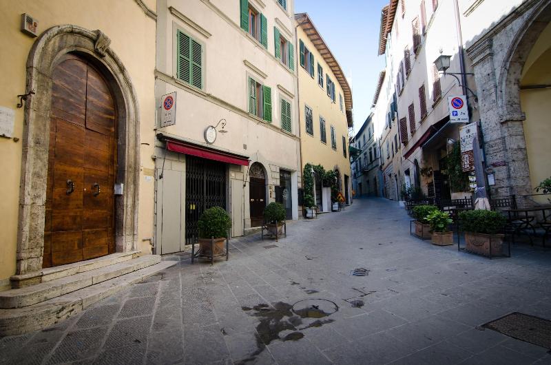 Dimora Dell'Erbe image