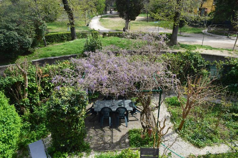 Il Giardino nel Parco R&B image