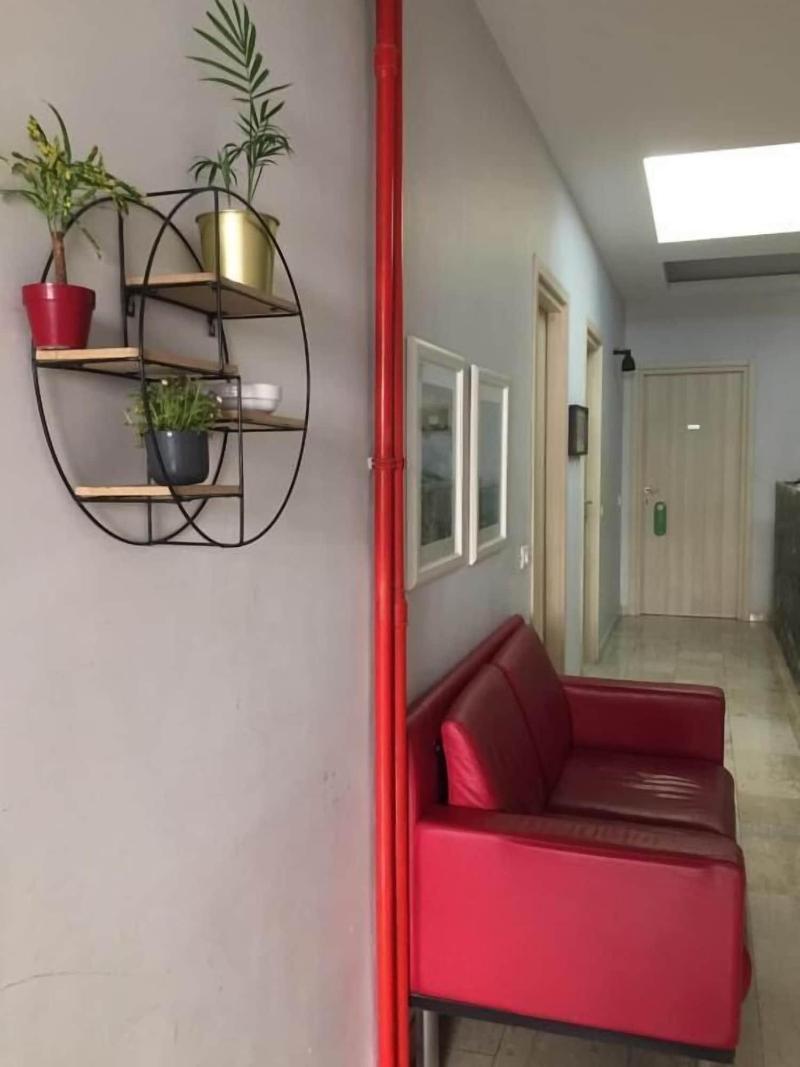 Roma Art Rooms image