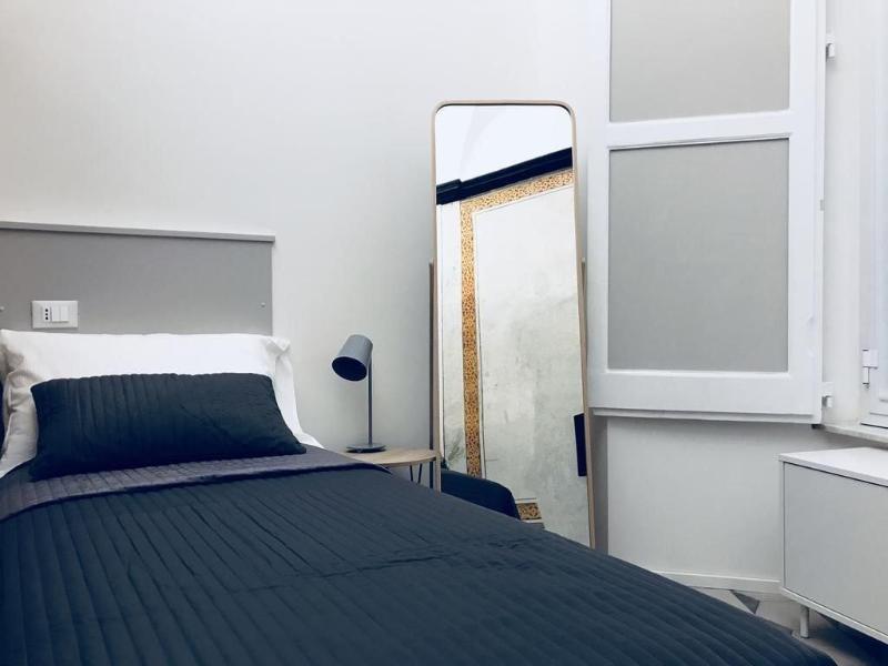 Genova Suite Art image