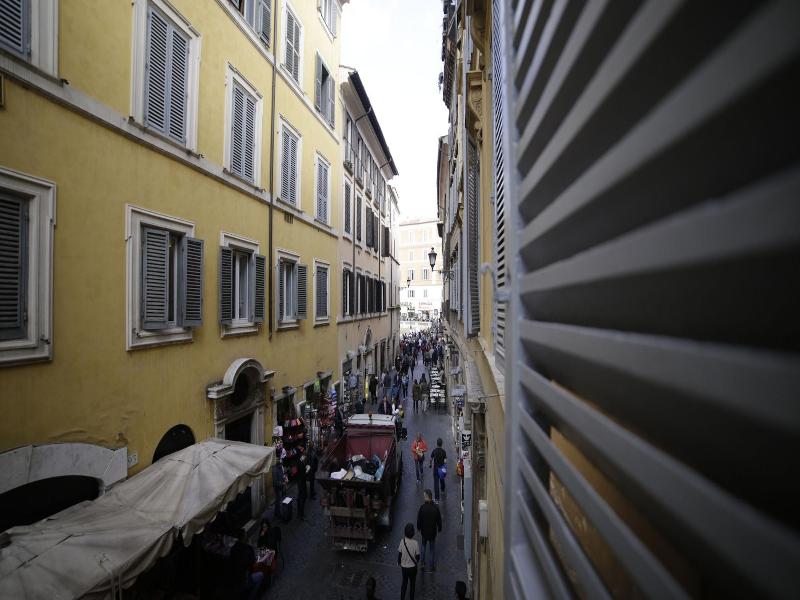 Suitelifetrevi image