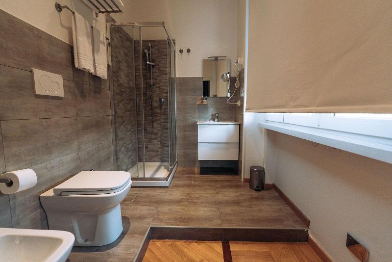 Cf Rome Rooms image