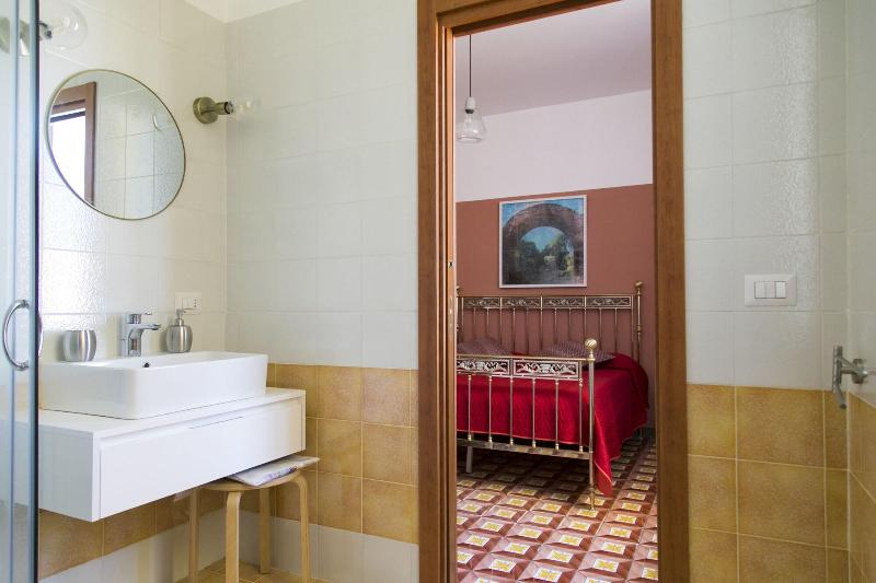 A Casa Di Nina Guest House image