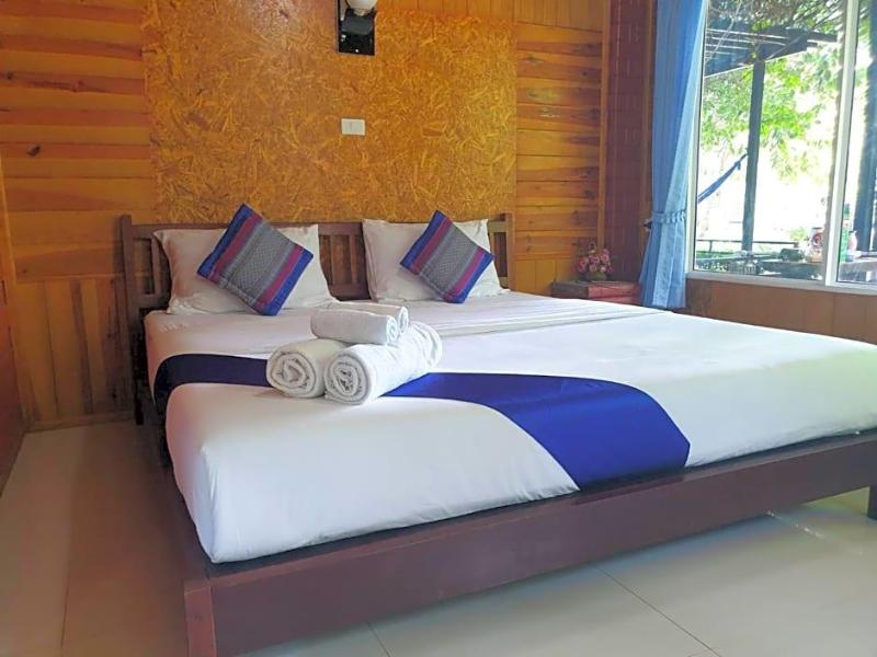 Baan Suan Hill Resort image