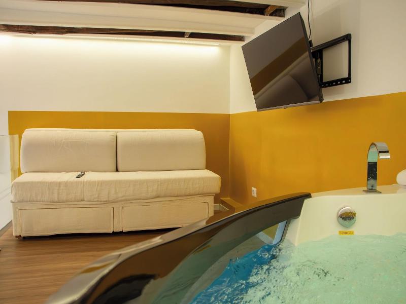 Tutt 'e Sant Luxury Rooms image