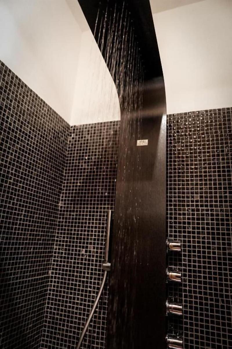 Two Chic Guesthouse image