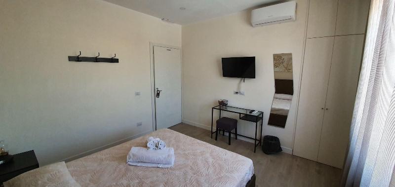 Little Rose Guest House image