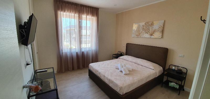 Little Rose Guest House image
