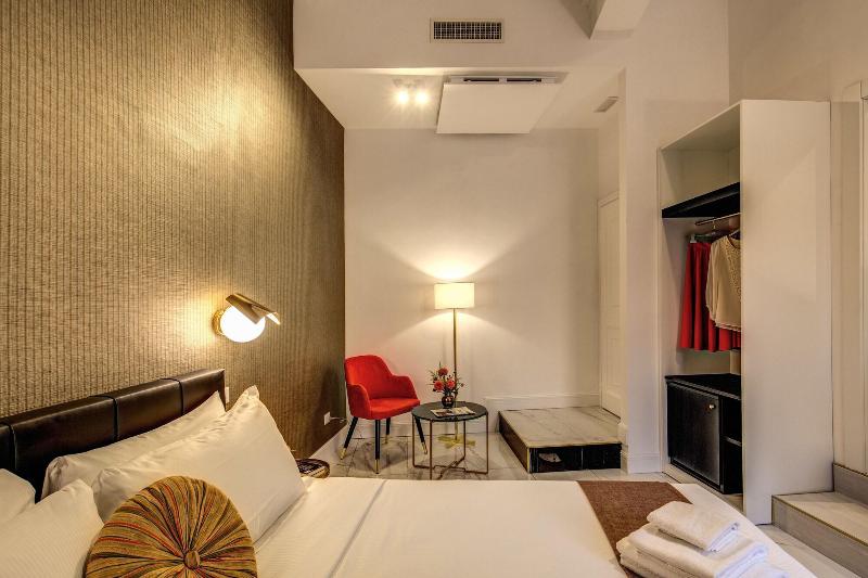 Little Queen Pantheon Residence image