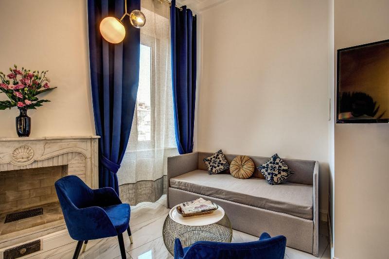 Little Queen Pantheon Residence image