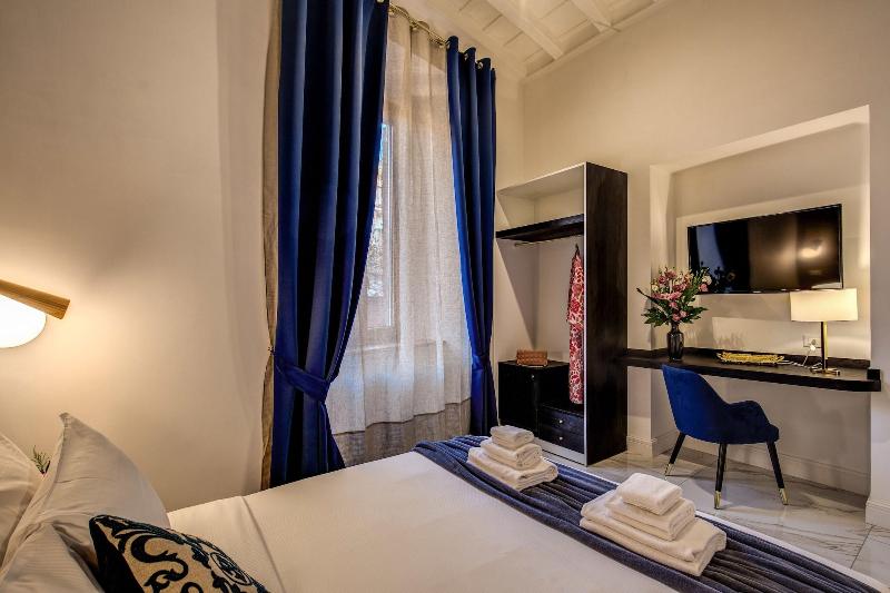 Little Queen Pantheon Residence image