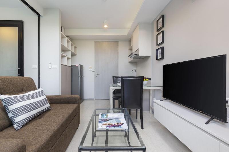 Surin Loft By Holiplanet — photo 5