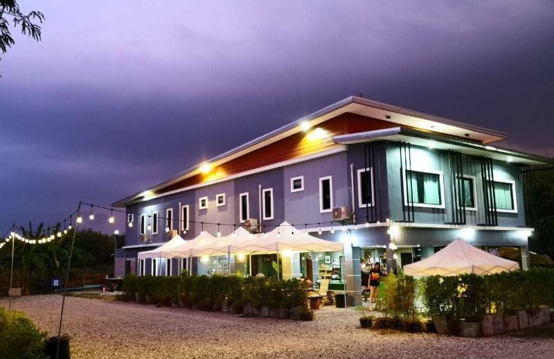 Ban Kaeng Resort image