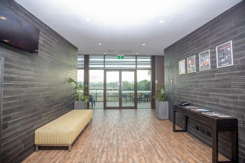 Gateway Hotel image