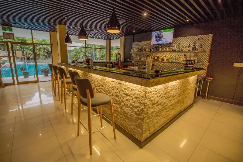 Gateway Hotel image
