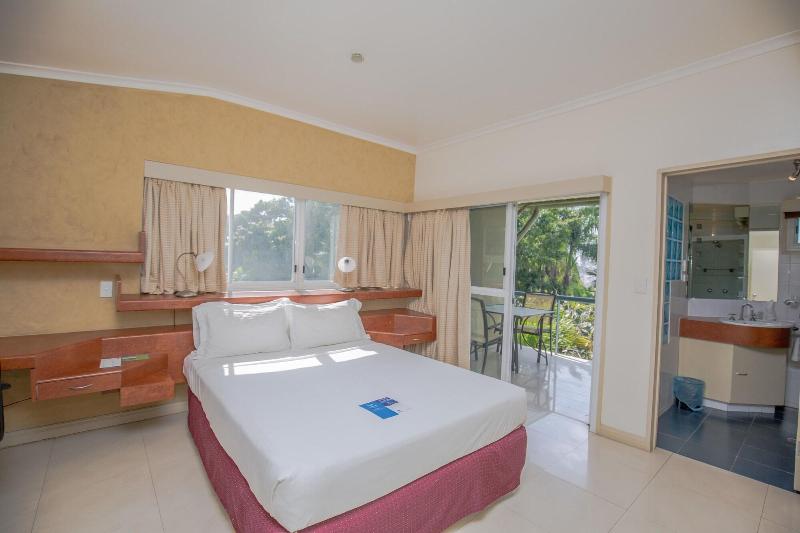 Gateway Hotel image
