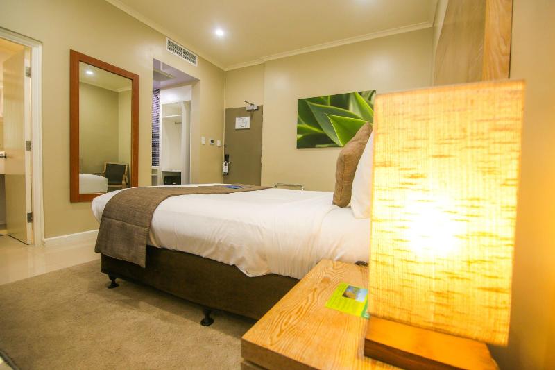 Gateway Hotel image