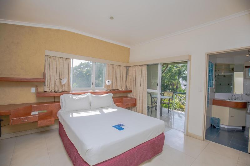 Gateway Hotel image