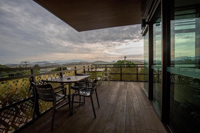 Gateway Hotel image