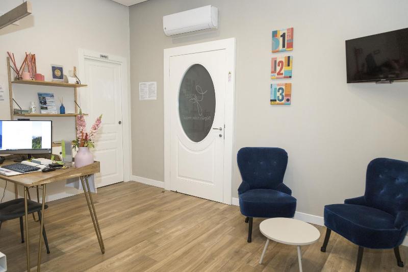 Garibaldi Rooms image