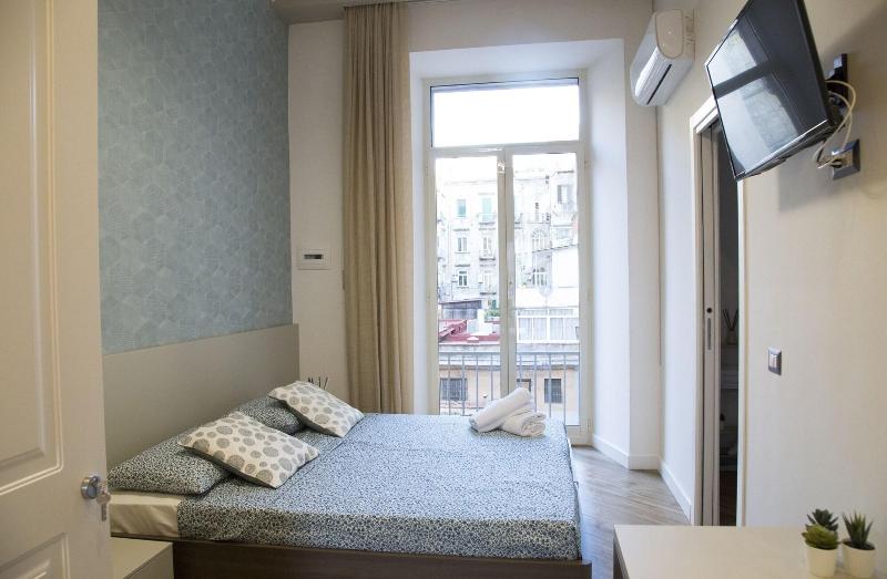 Garibaldi Rooms image