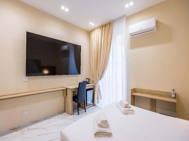 Partenope Rooms image