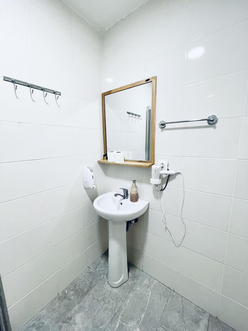Puffin Hostel image