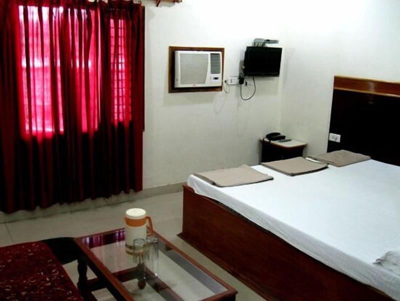Hotel Ajay International image