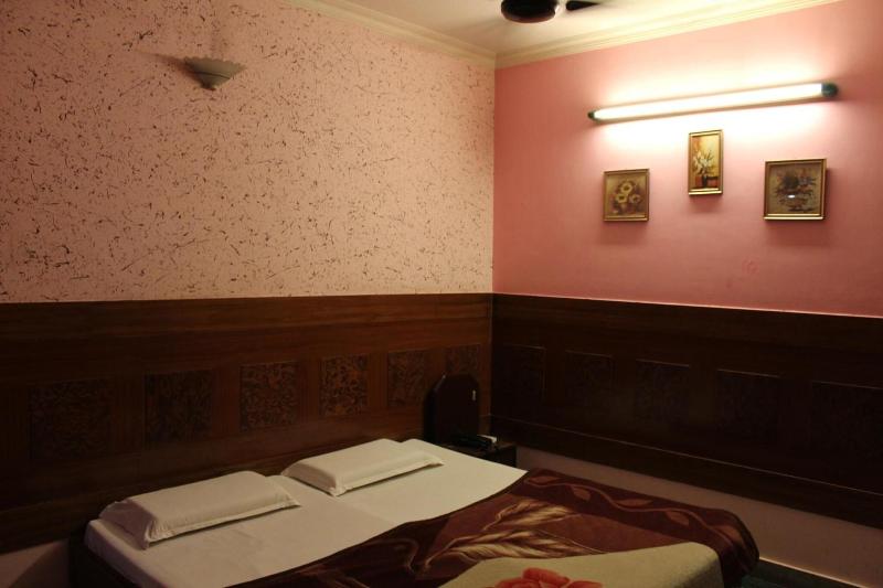 Hotel Ajay International image