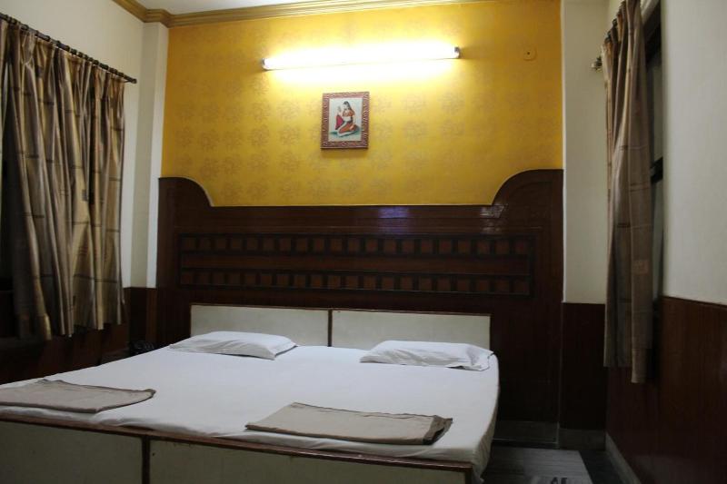 Hotel Ajay International image