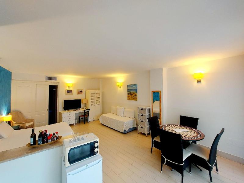 La Villa Del Mare image