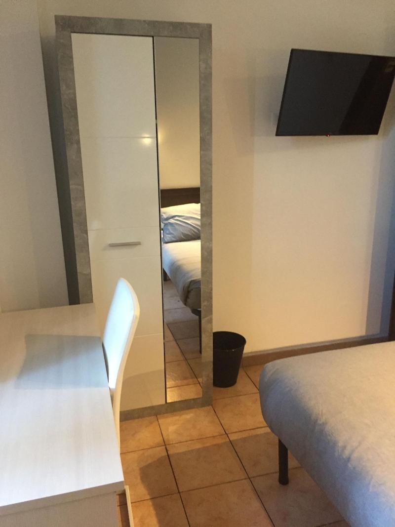 Bakirooms image