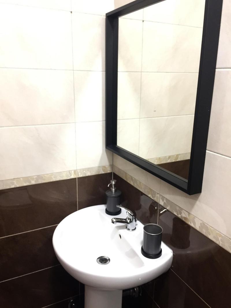 Bakirooms image