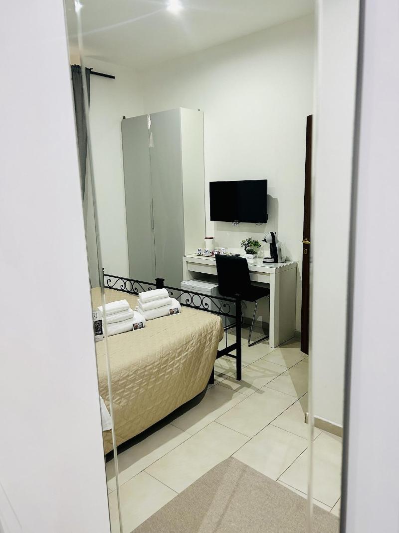 Imera Rooms image